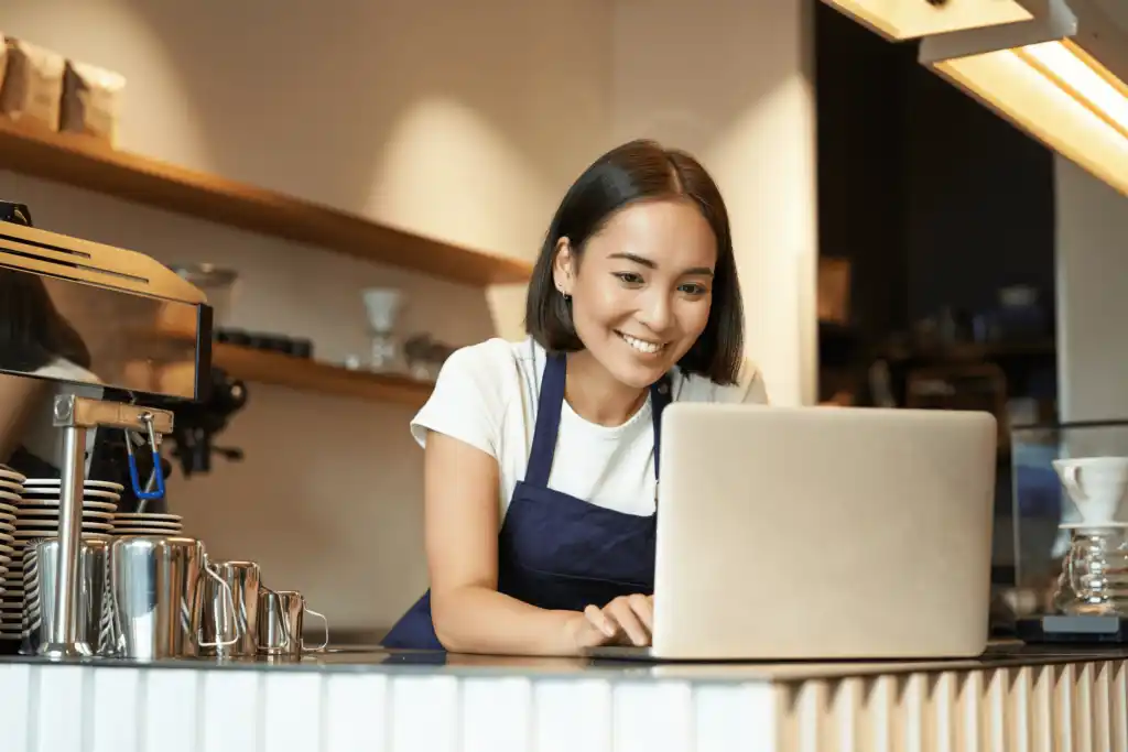 5 Cara Melakukan Promosi Online untuk Bisnis F&B agar Makin Dikenal dan Laris
