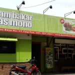 Ayam Bakar Mas Mono, Ada Cerita Menarik di Balik Suksesnya Bisnis Kuliner yang Satu Ini