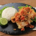 Ayam Penyet, Bisnis Makan Siang yang Tak Pernah Sepi
