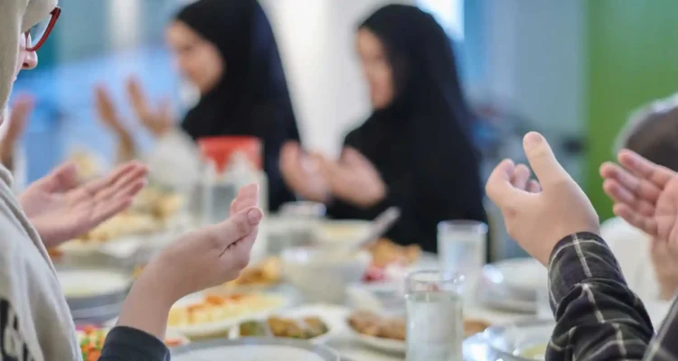Hikmah Ramadhan yang Bisa Jadi Pelajaran Hidup Sepanjang Waktu