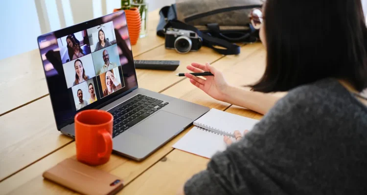 Apa Itu Webinar Serta Manfaatnya Terhadap Bisnis Anda
