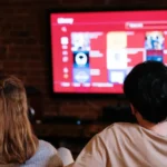 Hobi Nonton Drakor? Cari Tahu Yuk Peluang Bisnis di Balik Drama Korea