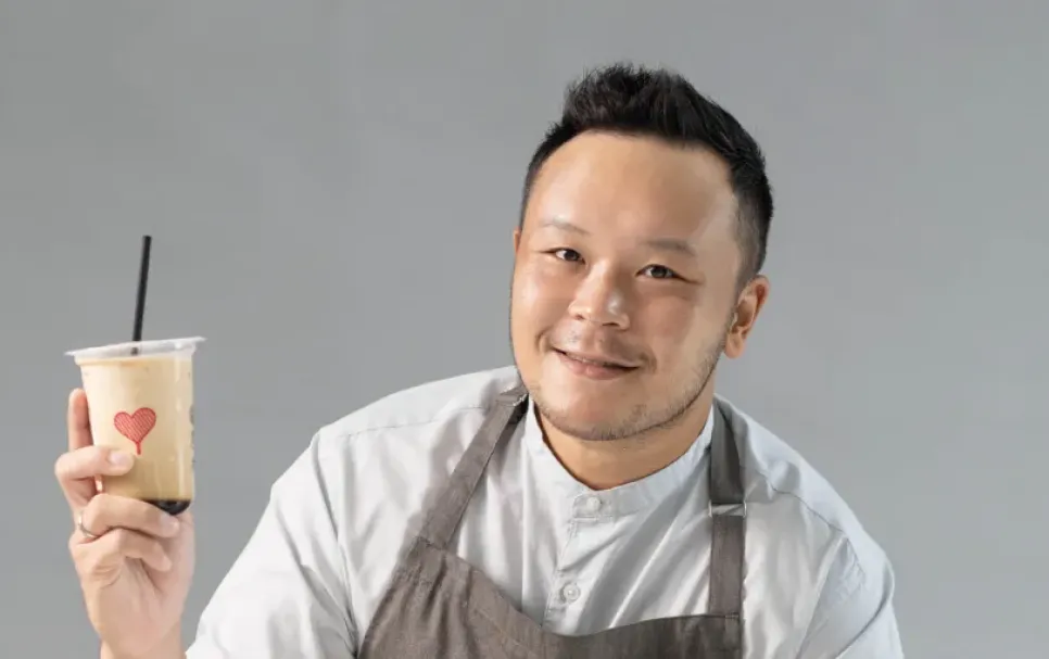Founder Kopi Kenangan, Kisah Edward Tirtanata dan Tim yang Mengubah Kopi Susu Jadi Bisnis Besar