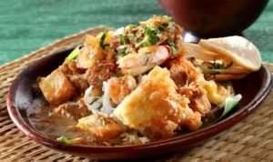 Tahu Gimbal Semarang, Racikan Udang dan Tahu dengan Saus Kacang yang Khas